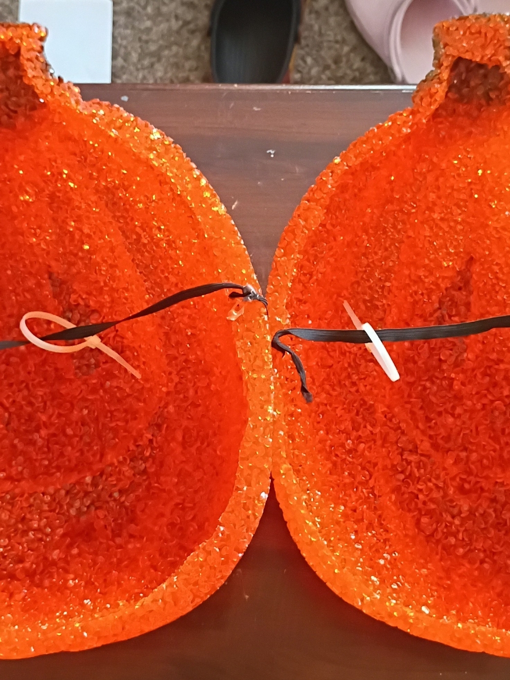 Vintage Pair Of Plastic Popcorn Light Covers. Like New - Picture 3 of 3